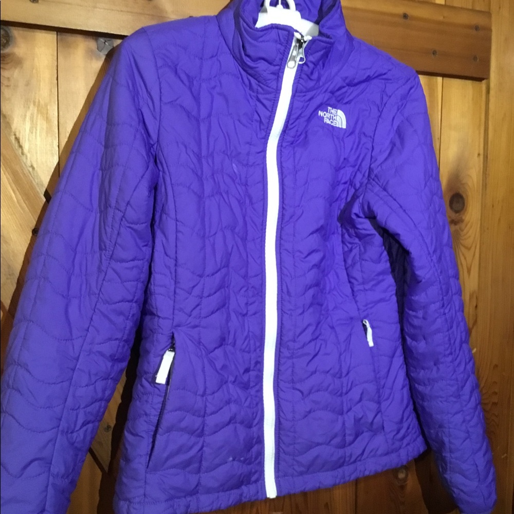 THE NORTH FACE Quilted Nylon Jacket~Size Women’s Small~Purple~Pre-owned